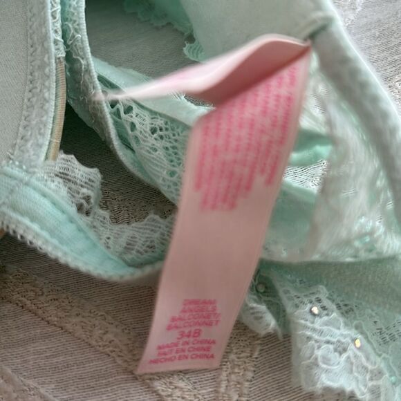 Victoria’s Secret Mint DREAM ANGELS 34B bra lace straps - Picture 3 of 3